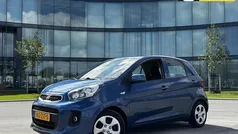 Blauw Gebruikt 2016 Kia Picanto Hatchback | € 7.880 (Eerlijke prijs)