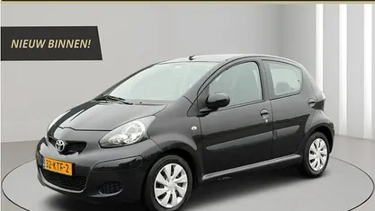 Zwart Occasion 2010 Toyota Aygo Comfort Hatchback | € 2.695 (Goede deal)
