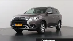 Gebruikt 2021 Mitsubishi Outlander P-HEV SUV | € 26.830 (Goede deal)