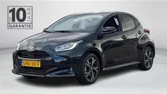 Zwart Gebruikt 2024 Toyota Yaris Hybrid Edition Hatchback | € 26.450 (Eerlijke prijs)