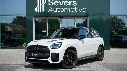 Wit Gebruikt 2024 Mini John Cooper Works Countryman SUV | € 46.888 (Eerlijke prijs)