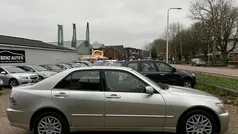 Lexus IS200