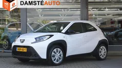 Wit Gebruikt 2024 Toyota Aygo Play Hatchback | € 19.950 (Goede deal)