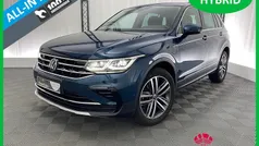 Blauw Gebruikt 2022 VW Tiguan Business+ SUV | € 35.995 (Eerlijke prijs)