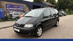 Zwart Gebruikt 2007 Seat Alhambra Reference MPV | € 1.495 (Super prijs)