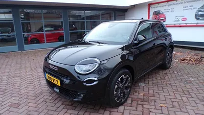 Occasion Fiat 600 La Prima 101 PK (74 kW) 2025 SUV