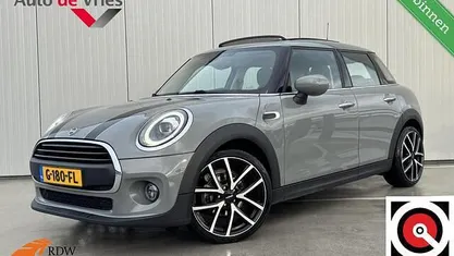 Occasion 2019 Mini ONE Business Hatchback | € 17.995 (Eerlijke prijs)