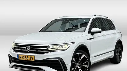 Wit Gebruikt 2021 VW Tiguan R-line SUV | € 31.450 (Eerlijke prijs)
