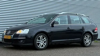 Zwart Occasion 2009 VW Golf V Highline Stationwagen | € 4.700 (Eerlijke prijs)