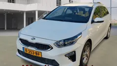 Gebruikt 2020 Kia Ceed Hatchback | € 15.885 (Eerlijke prijs)