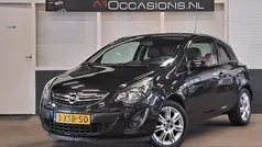 Zwart, metallic lak Gebruikt 2014 Opel Corsa Hatchback | € 5.495 (Eerlijke prijs)