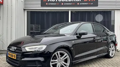 Zwart Gebruikt 2017 Audi A3 S-Line Sedan | € 14.950 (Eerlijke prijs)