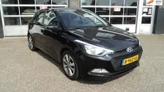 Zwart Gebruikt 2015 Hyundai i20 Hatchback | € 7.750 (Eerlijke prijs)