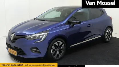 Occasion 2023 Renault Clio V Evolution Hatchback | € 16.435 (Eerlijke prijs)