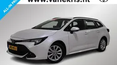 Gebruikt 2024 Toyota Corolla Hybrid Stationwagen | € 31.399 (Eerlijke prijs)