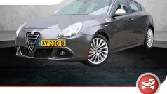 Grijs Gebruikt 2015 Alfa Romeo Giulietta Quadrifoglio Verde Hatchback | € 16.325 (Goede deal)