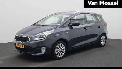 Gebruikt 2016 Kia Carens MPV | € 13.900 (Eerlijke prijs)