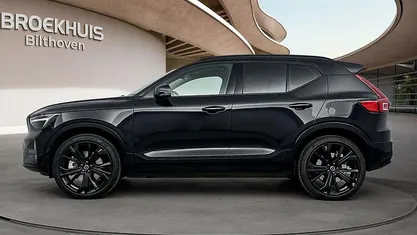 Occasion 2025 Volvo EX40 Single Motor SUV | € 46.895 (Eerlijke prijs)