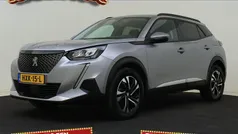 Grijs Gebruikt 2020 Peugeot 2008 Allure SUV | € 16.525 (Eerlijke prijs)
