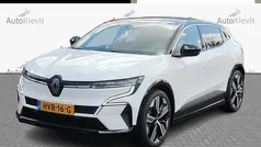 Gebruikt 2025 Renault Mégane Iconic Hatchback | € 37.950 (Eerlijke prijs)