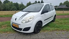 Wit Gebruikt 2008 Renault Twingo Authentique Hatchback | € 1.950 (Eerlijke prijs)