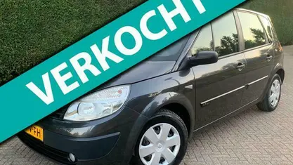 Occasion Renault Scénic II Authentique 113 PK (83 kW) 2005 Grijs MPV