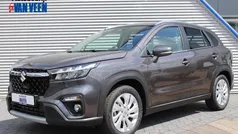 Grijs Gebruikt 2024 Suzuki SX4 S-Cross SUV | € 27.690 (Eerlijke prijs)