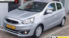 Gebruikt 2016 Mitsubishi Space Star Hatchback | € 6.445 (Eerlijke prijs)