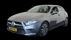 Grijs Gebruikt 2020 Mercedes A180 Premium Hatchback | € 11.999 (Goede deal)