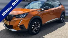 Oranje Gebruikt 2020 Peugeot 2008 GT-line SUV | € 16.950 (Eerlijke prijs)