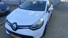 Wit Gebruikt 2013 Renault Clio IV Expression Hatchback | € 6.295 (Eerlijke prijs)