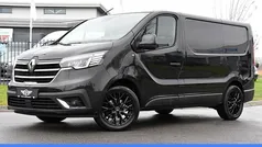 Zwart Gebruikt 2022 Renault Trafic Black Edition Van | € 24.995 (Eerlijke prijs)
