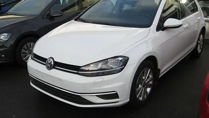 Wit Occasion 2017 VW Golf Comfortline Sedan | € 16.950 (Eerlijke prijs)