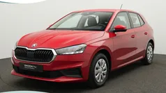 Rood Gebruikt 2024 Skoda Fabia Ambition Hatchback | € 17.900 (Goede deal)