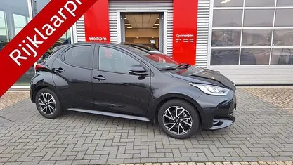 Occasion 2024 Toyota Yaris Executive Hatchback | € 26.900 (Eerlijke prijs)