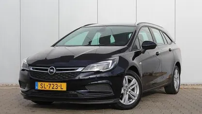 Occasion 2018 Opel Astra Edition Stationwagen | € 9.499 (Eerlijke prijs)