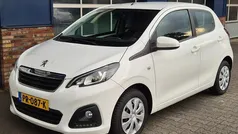 Wit Gebruikt 2017 Peugeot 108 Envy Hatchback | € 5.750 (Eerlijke prijs)