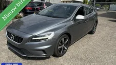 Gebruikt 2019 Volvo V40 R-Design Stationwagen | € 18.890 (Eerlijke prijs)