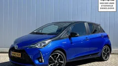 Blauw Gebruikt 2018 Toyota Yaris Hybrid Premium Hatchback | € 15.900 (Eerlijke prijs)