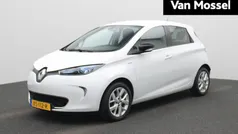 Licht ijswit Gebruikt 2019 Renault Zoe LIMITED Hatchback | € 11.940 (Eerlijke prijs)
