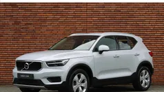 Grijs Gebruikt 2020 Volvo XC40 Momentum SUV | € 29.950 (Eerlijke prijs)