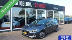 Grijs Gebruikt 2017 Hyundai i30 Hatchback | € 10.450 (Eerlijke prijs)
