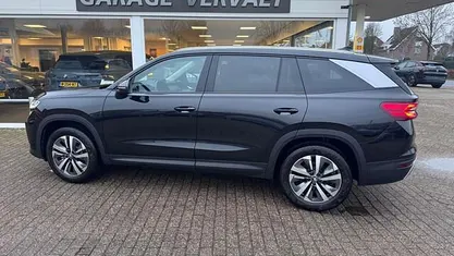 Zwart Occasion 2025 Skoda Kodiaq Business Line SUV | € 44.950 (Goede deal)