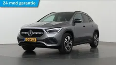 Grijs Gebruikt 2023 Mercedes GLA200 Luxury SUV | € 39.850 (Eerlijke prijs)