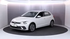 Grijs Gebruikt 2024 VW Polo Life Hatchback | € 25.449 (Eerlijke prijs)