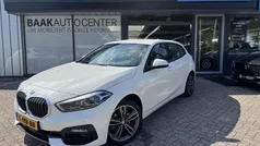 Wit Gebruikt 2021 BMW 116 Executive Hatchback | € 20.950 (Eerlijke prijs)