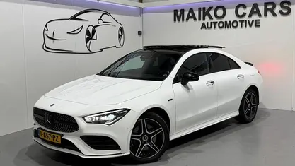 Wit Gebruikt 2021 Mercedes CLA250e AMG Sedan | € 35.750 (Eerlijke prijs)