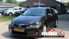 Bruin, metallic lak Gebruikt 2011 Lexus CT200h Business Edition Hatchback | € 11.950 (Eerlijke prijs)