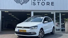 Wit Gebruikt 2015 VW Polo Highline Hatchback | € 8.750 (Eerlijke prijs)