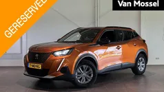 Oranje Gebruikt 2023 Peugeot e-2008 Style SUV | € 18.740 (Super prijs)